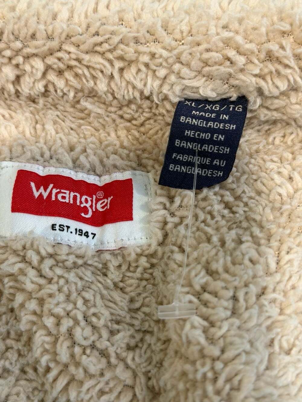 Wrangler Men's Sherpa Lined Denim Trucker Jacket - Picture 3 of 12
